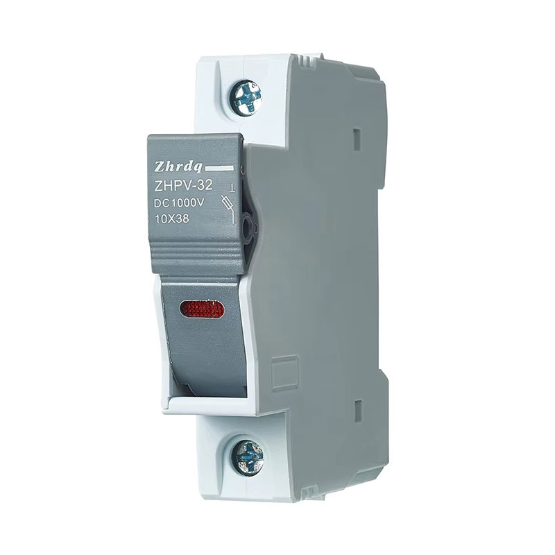 Mengapa Pemegang Sekring PV Surya 1000VDC Penting untuk Sistem Tenaga Surya yang Andal?