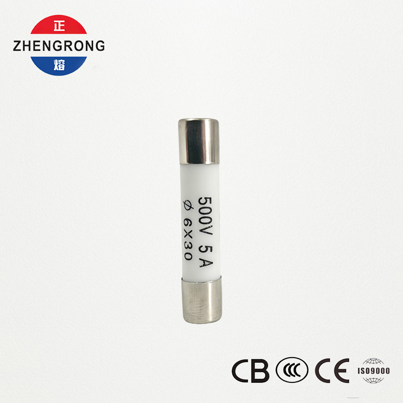 Sekering 5A 6*30mm R058 Berkualitas Tinggi untuk Distributor Internasional