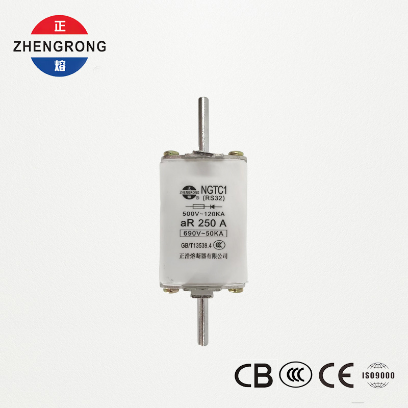 Sekering Cepat NGTC1 RS32 250A 690V ar - Perlindungan Semikonduktor